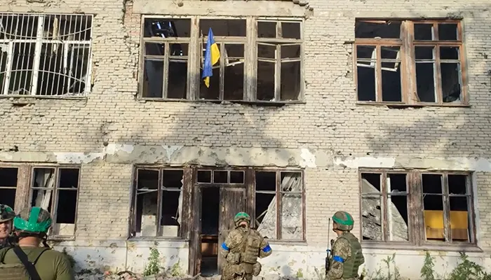 Intensified Counteroffensive Unleashed as Ukraine Retakes Strategic Land from Russia