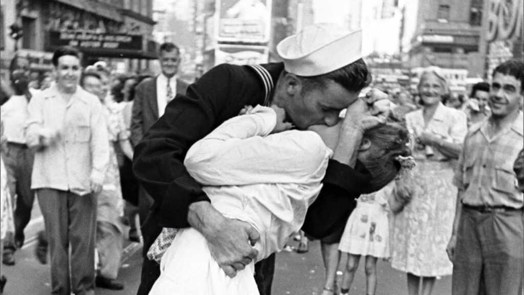 Controversy Surrounds Iconic VJ Day Photo Outrage Over Banning of Sailor-Nurse Kiss