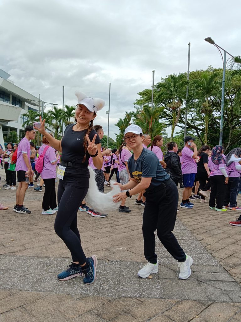 Around 3,300 runners participate in MeoW Autism Run in Kuching