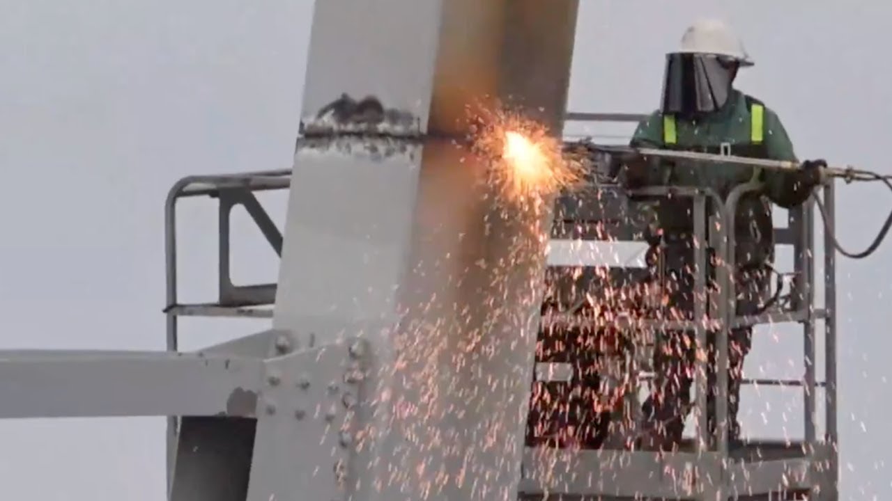 Videos Show Demolition Crews Cutting Sections of Baltimore's Key Bridge