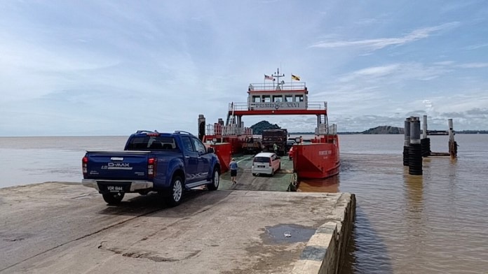 Good News for Travelers! Ferry Service Extended During Gawai in Mukah