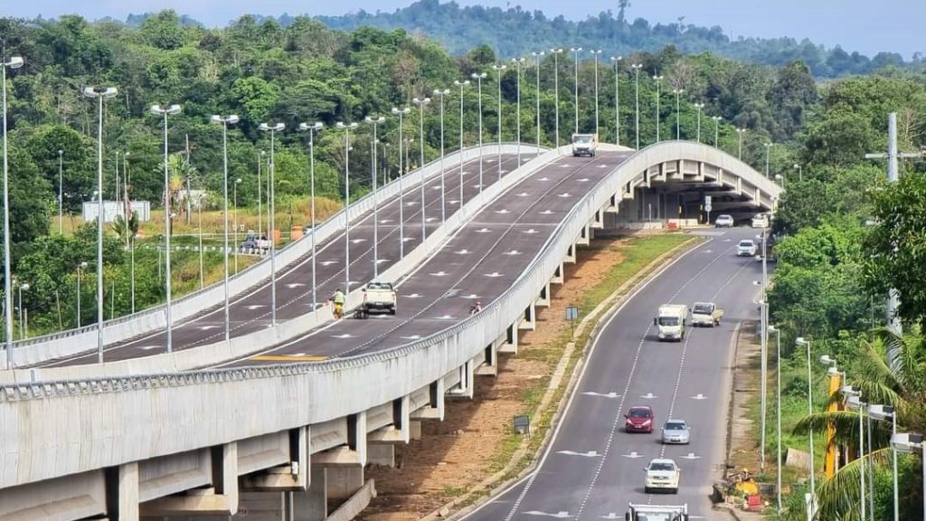 Elevated Roads on Peat Soil to be Built Based on Needs, Says Minister Nanta