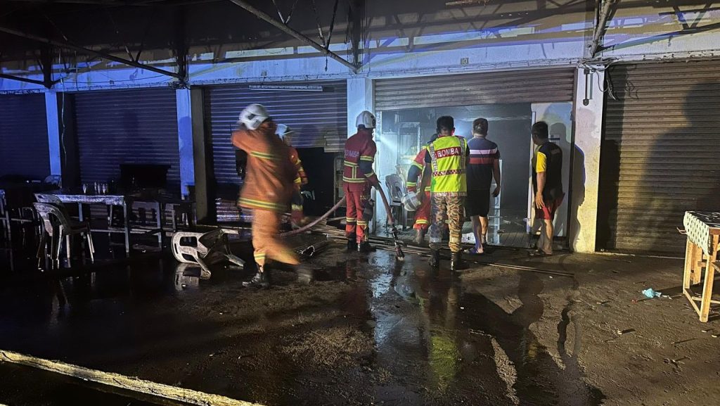 Ferry Point Jalan Kuala Baram Fire Gets Three Stalls in Miri