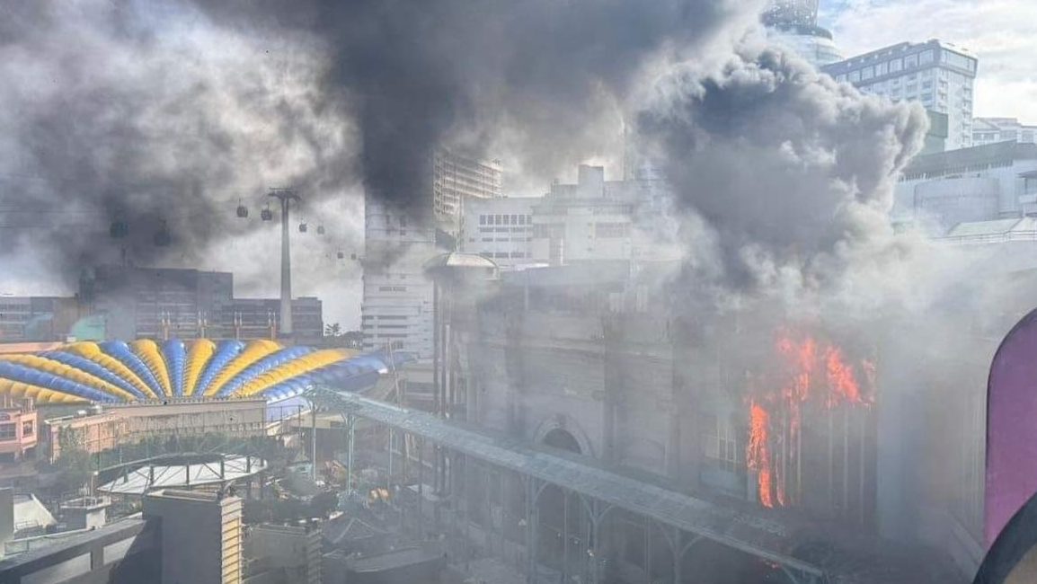 Fire Breaks Out in Genting Highlands' Skyworlds Theme Park