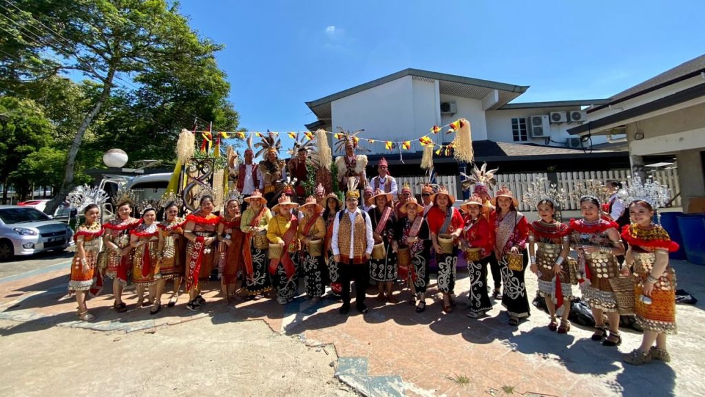 Kelab Anak Bukit Saban Members Thrilled to Join Kuching Gawai Cultural Parade 2024