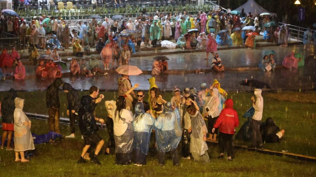 RWMF 2024 Day 2 Festivalgoers Dance Through the Storm in Kuching