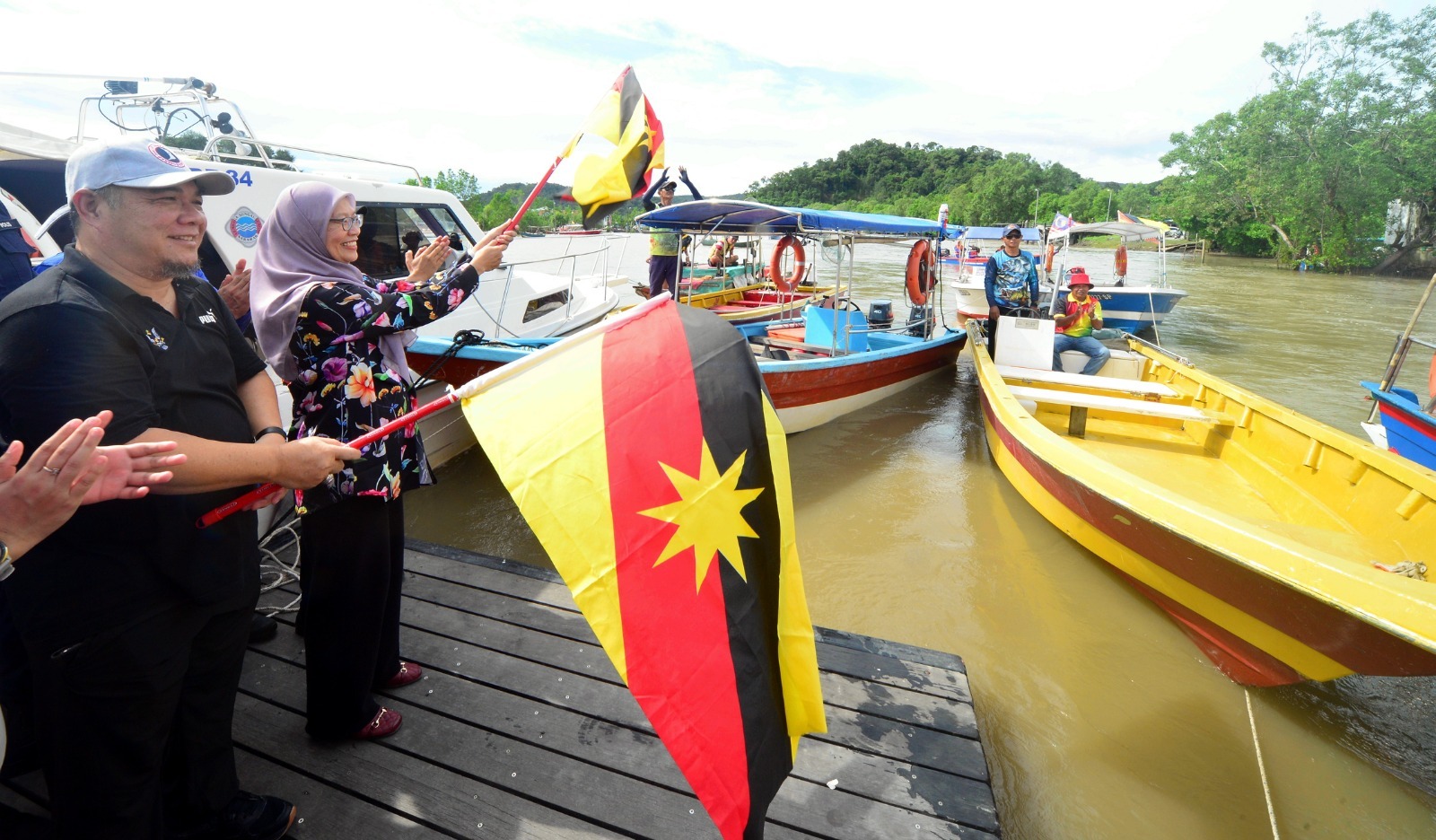 Squid Spectacle Pesta Suntong Bako Shines Light on Sarawak's Unique Fishing Culture