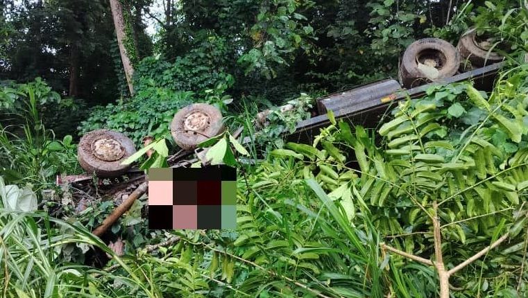 Fatal Trailer Accident Claims Two Lives on Jalan Kimanis-Keningau, Sabah