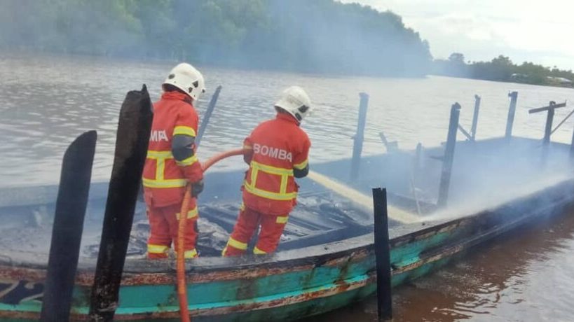 Local Angler Suffers Burns in Fishing Boat Fire at Mukah Jetty