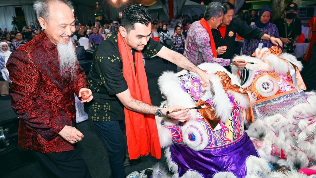 Malaysia and China Unite to Seek UNESCO Recognition for Lion and Dragon Dance