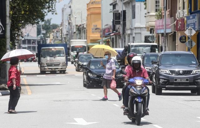 Sarawak Faces Heatwave Alert Eight Districts Under Level 1 Warning