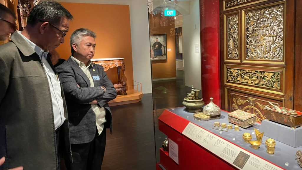 Sarawak Officials Explores Museum and Gallery Management in Singapore