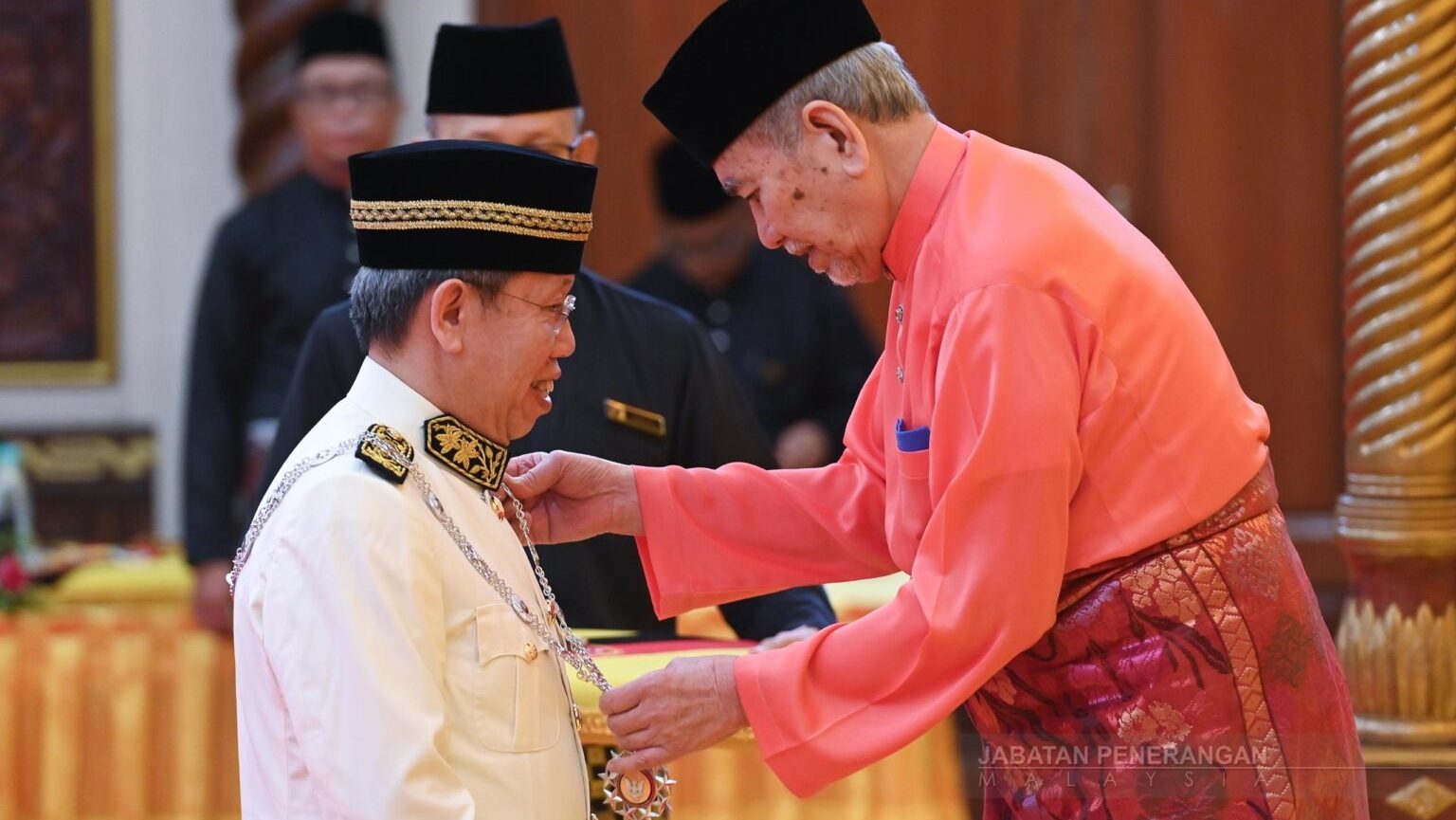 Deputy Premier Dr Sim Leads Sarawak Honours List e1723796267147