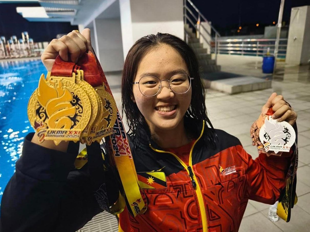 Kelly Yao: Sarawak's New Swimming Queen Shines with Six Gold Medals Worth RM90,000 at SUKMA / Photo Credit - HERRIEY NAHA