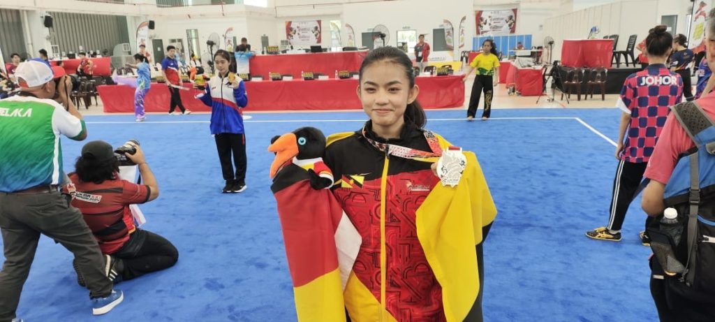 Sarawak Shines Again Fong Chai Xin Wins Silver in Women’s Gunshu at SUKMA XXI