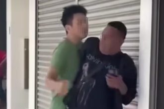 Shocking Assault in Batu Kawa Police Investigate Viral Video of Man Beaten in MJC