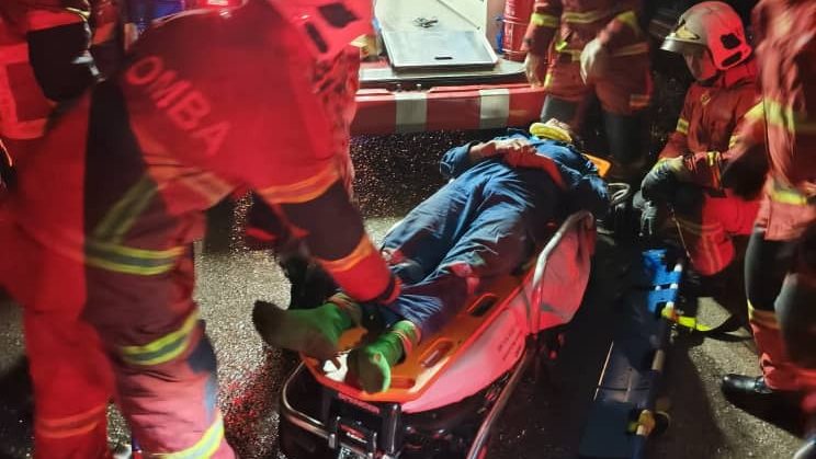 Swift Response from Firefighters to Three Emergency Incidents in One Night