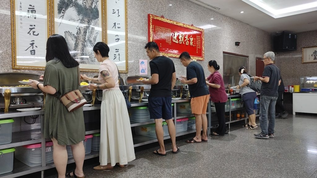 Affordable & Tasty Vegetarian Delights at Kuching Buddhist Society's Gandhara Eatery: A Hidden Gem for All in Sarawak