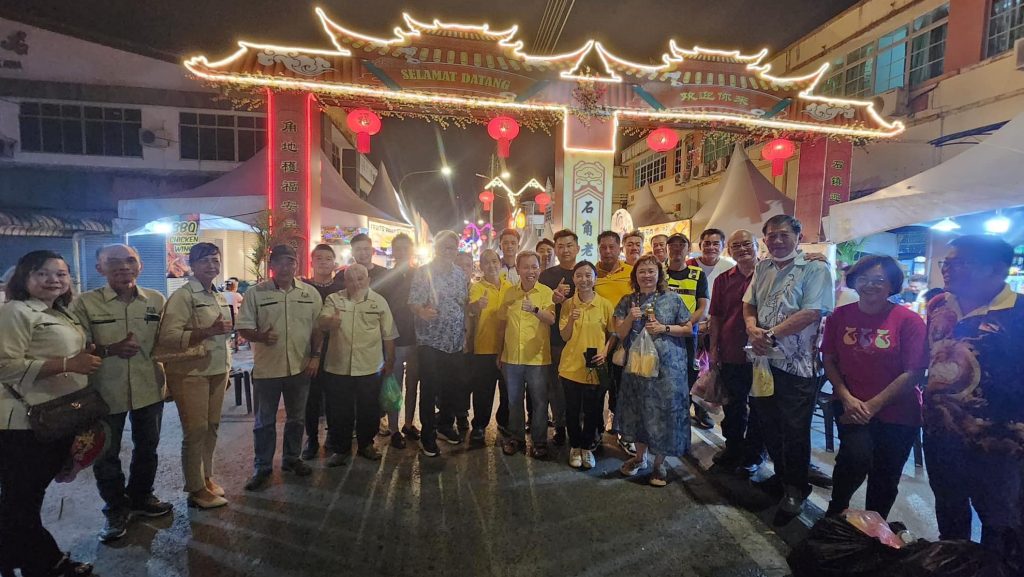 Batu Kawa Old Bazaar Mooncake and Light Festival Celebrating Unity Through Tradition and Entrepreneurship