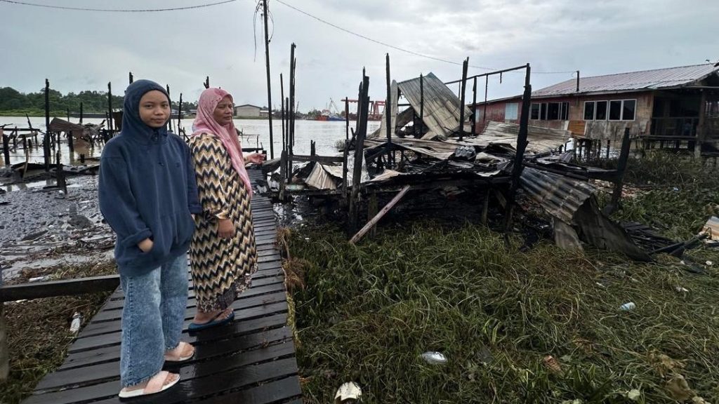 Devastating Fire Displaces 156 Families in Kampung Hilir, Sibu