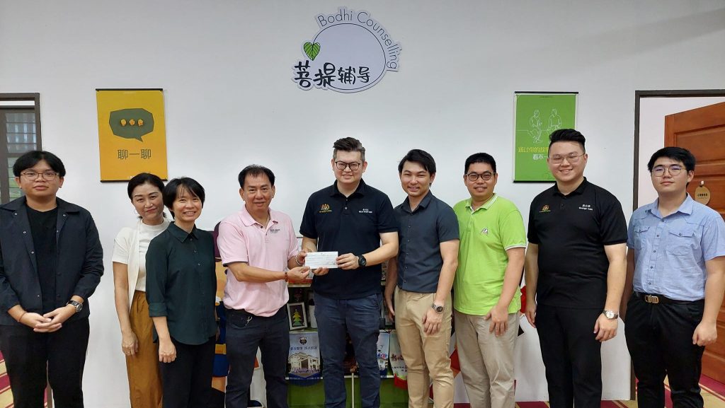 Kelvin Yii Allocates Office Resources to Support Bodhi Counselling Centre’s “Still In Time 2.0” Family Camp in Kuching