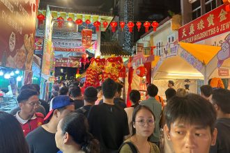 Music, Performances, and Food Kuching Intercultural Mooncake Festival Delights All