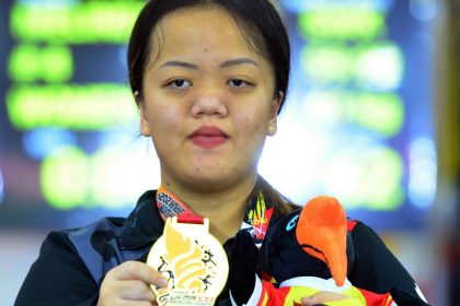 Sarawak's Melinda Tiong Shines with Gold in Powerlifting Championship