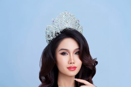 Sarawak’s Own Min Qi Crowned Miss Globe Malaysia 2024 A Proud Moment for Kuching!