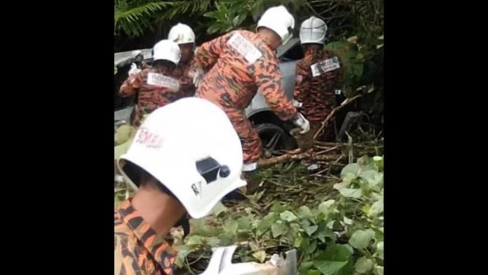 Young Boy Killed, Two Injured in Tragic Sarawak Crash on Jalan Serian