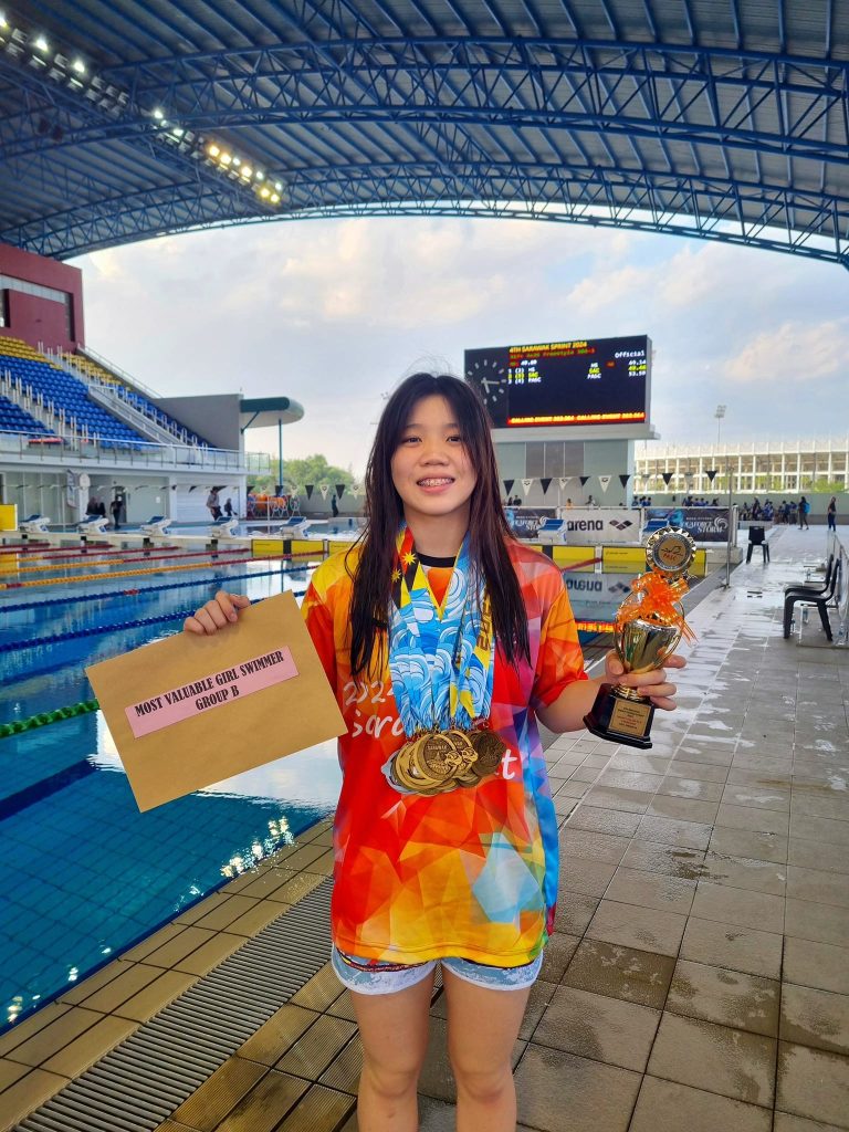 Chereen Ngo Yirui Breaks Records with 16 Golds at Sarawak Swimming Championship 2024