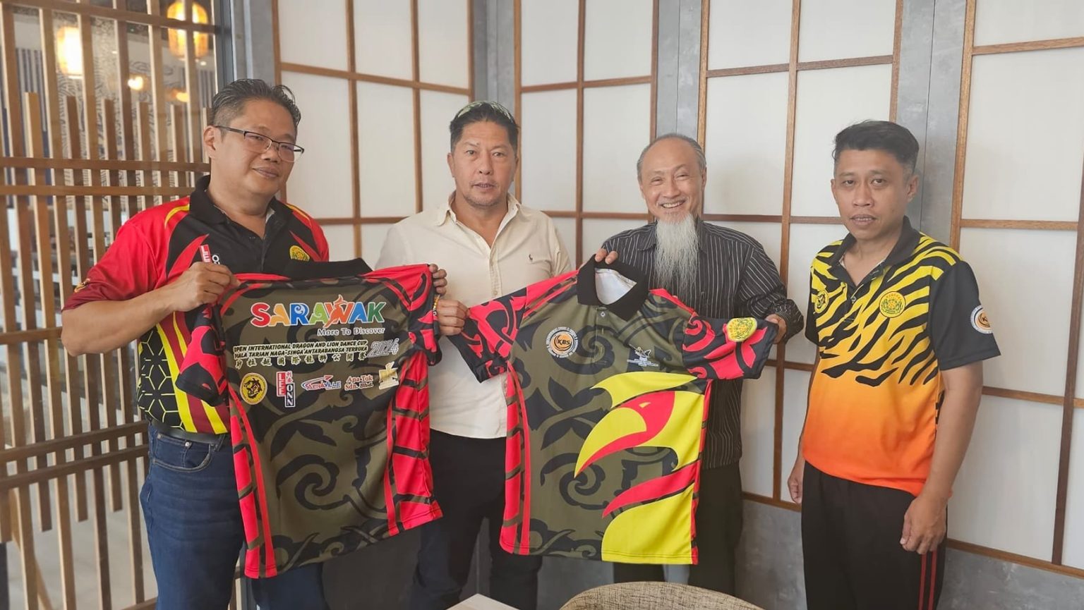 Experience the Sarawak Open International Dragon & Lion Dance 2024!