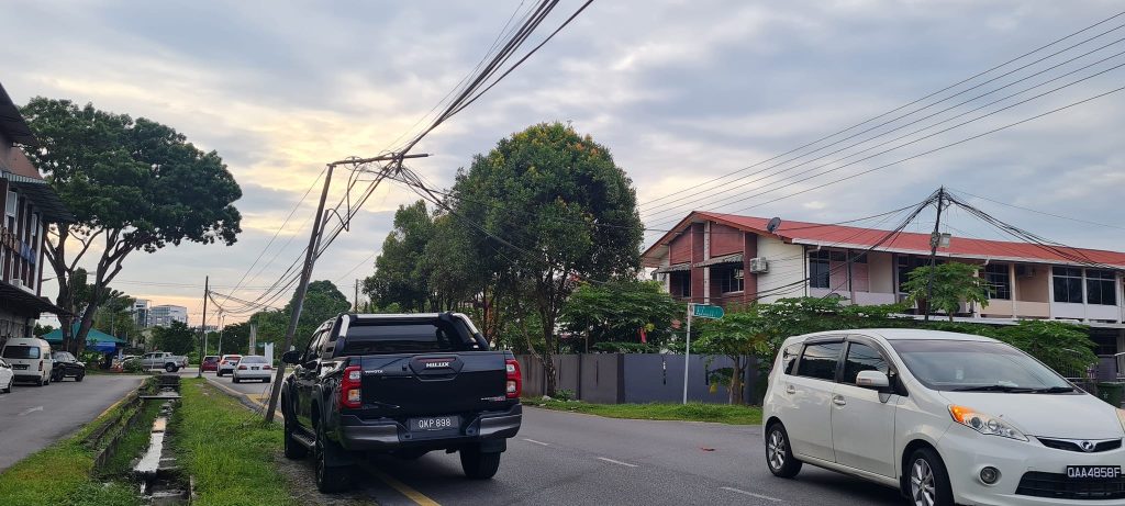 Kapitan Tan Kun Gee Thanks Telekom Malaysia for Swift Response to Fallen Cable Incident