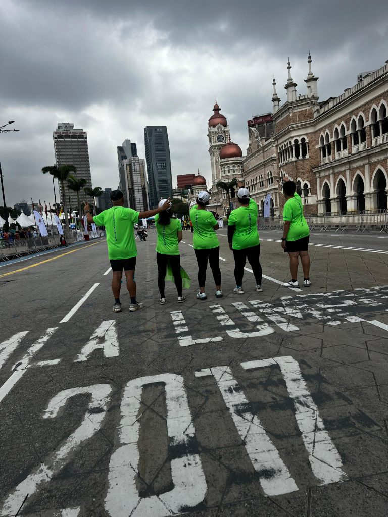 Kuching's The Runfluencer Joins KL Marathon 2024 with 42,000 Runners