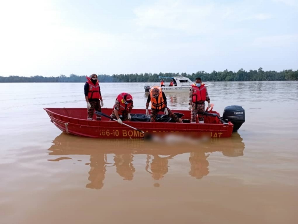 Myanmar National Found Dead After Falling From Ship at Sarikei Jetty