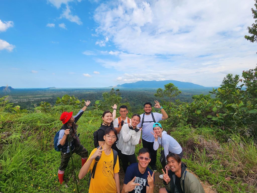 Sebako Waterfall Adventure with Apple Lai and Friends (6)