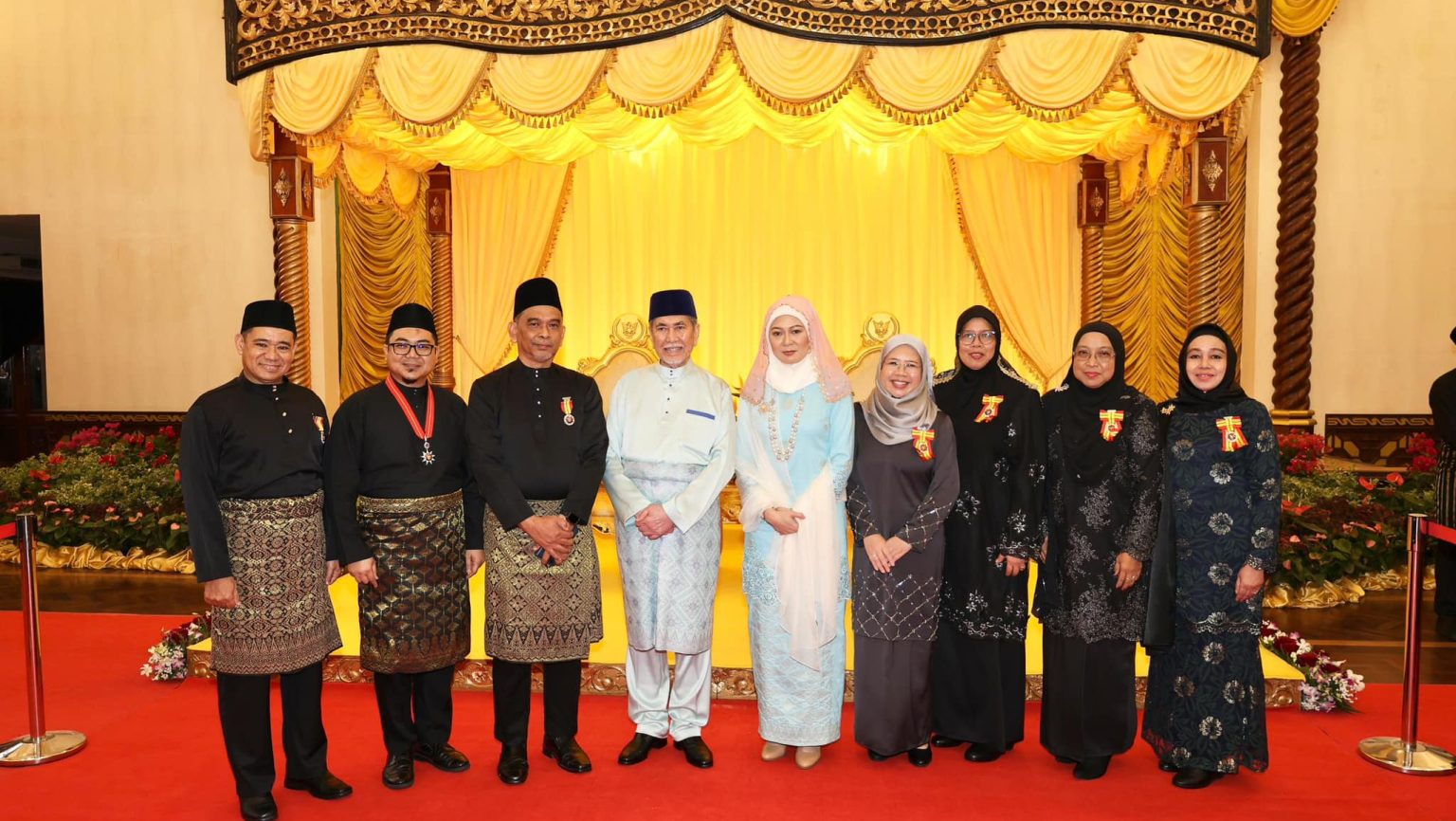 148 Honored at Sarawak State Medal Ceremony Led by TYT