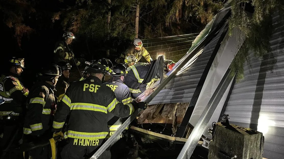 Deadly Bomb Cyclone Wreaks Havoc in the Northwest, Threatens Floods