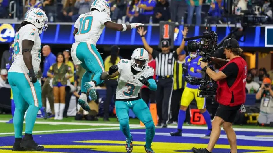 Dolphins End Losing Streak with 23-15 Victory Over Rams Playoff Hopes Alive