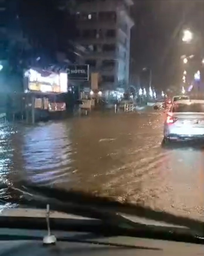 Flash Floods Disrupt Miri City Roads Submerged After Heavy Rain