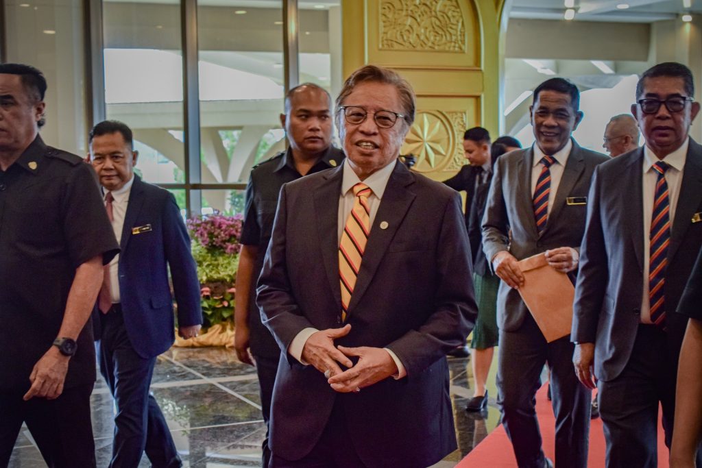 Sarawak's Record-Breaking RM14.2 Billion Revenue Expected in 2025