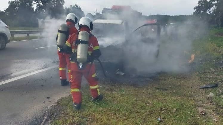 Senior Escapes Fiery Pickup Truck Blaze on Pan Borneo Highway