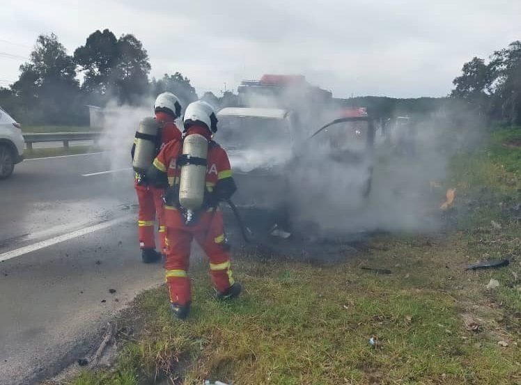 Senior Escapes Fiery Pickup Truck Blaze on Pan Borneo Highway