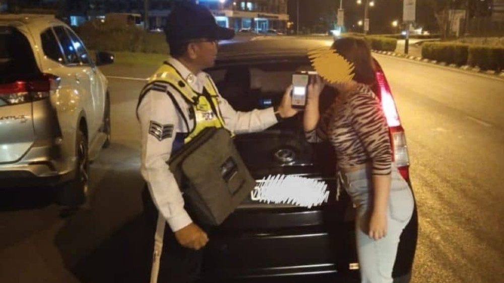 Two Nabbed for Drink Driving in Kuching's Op Mabuk, 20 Summons Issued