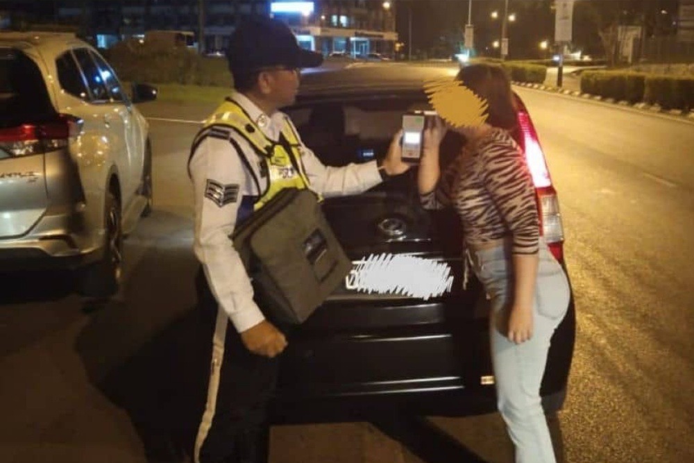 Two Nabbed for Drink Driving in Kuching's Op Mabuk, 20 Summons Issued