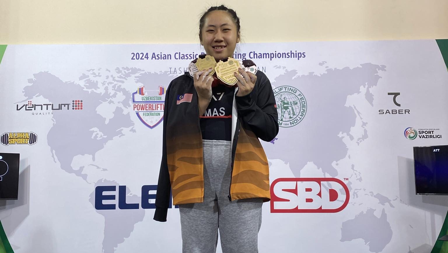 Abrienda Chan Strikes Gold at 2024 Asian Classic Powerlifting in Uzbekistan