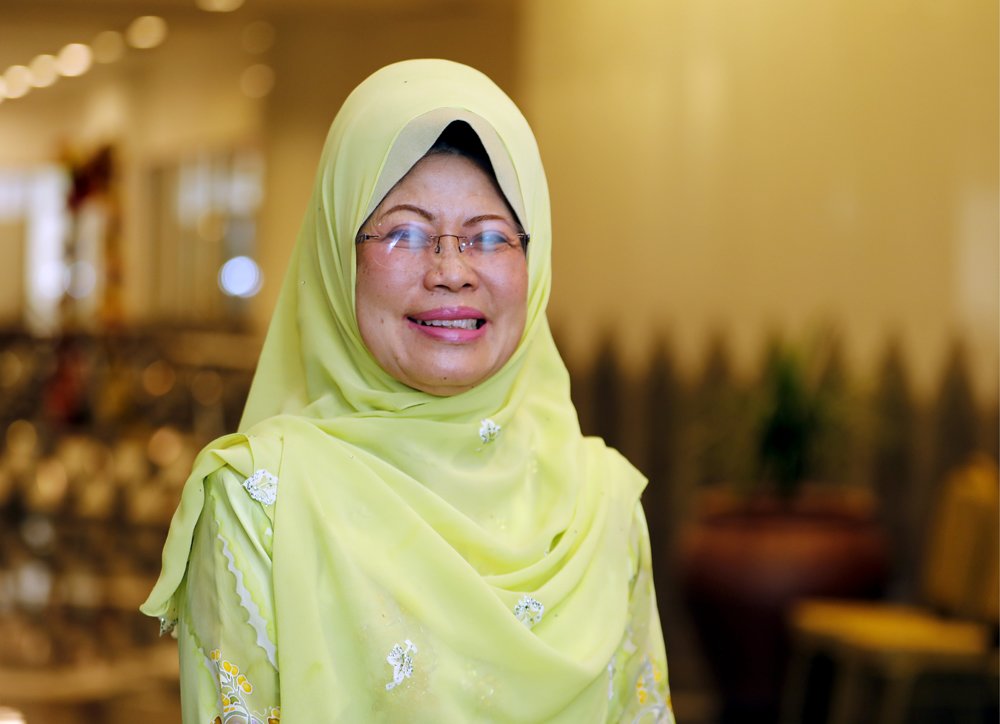 Fatimah Vows Commitment to Gender Equality and Community Wellbeing