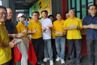 Free Vegetarian Lunch Giveaway in Tabuan Jaya By Team Share Love Together!