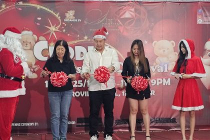 Kapitan Tan Kun Gee Launches The Cuddly Christmas Carnival at Aeroville Mall