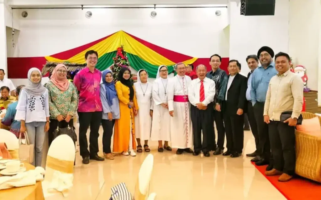 Muslim Leaders Visit Sarawak Christian Leaders to Foster Harmony