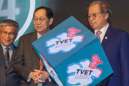 Sarawak’s Dual Language Policy Building a Skilled Workforce for the Future